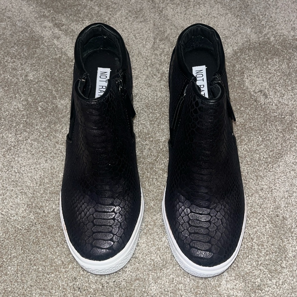 Black snakeskin wedge sneakers
